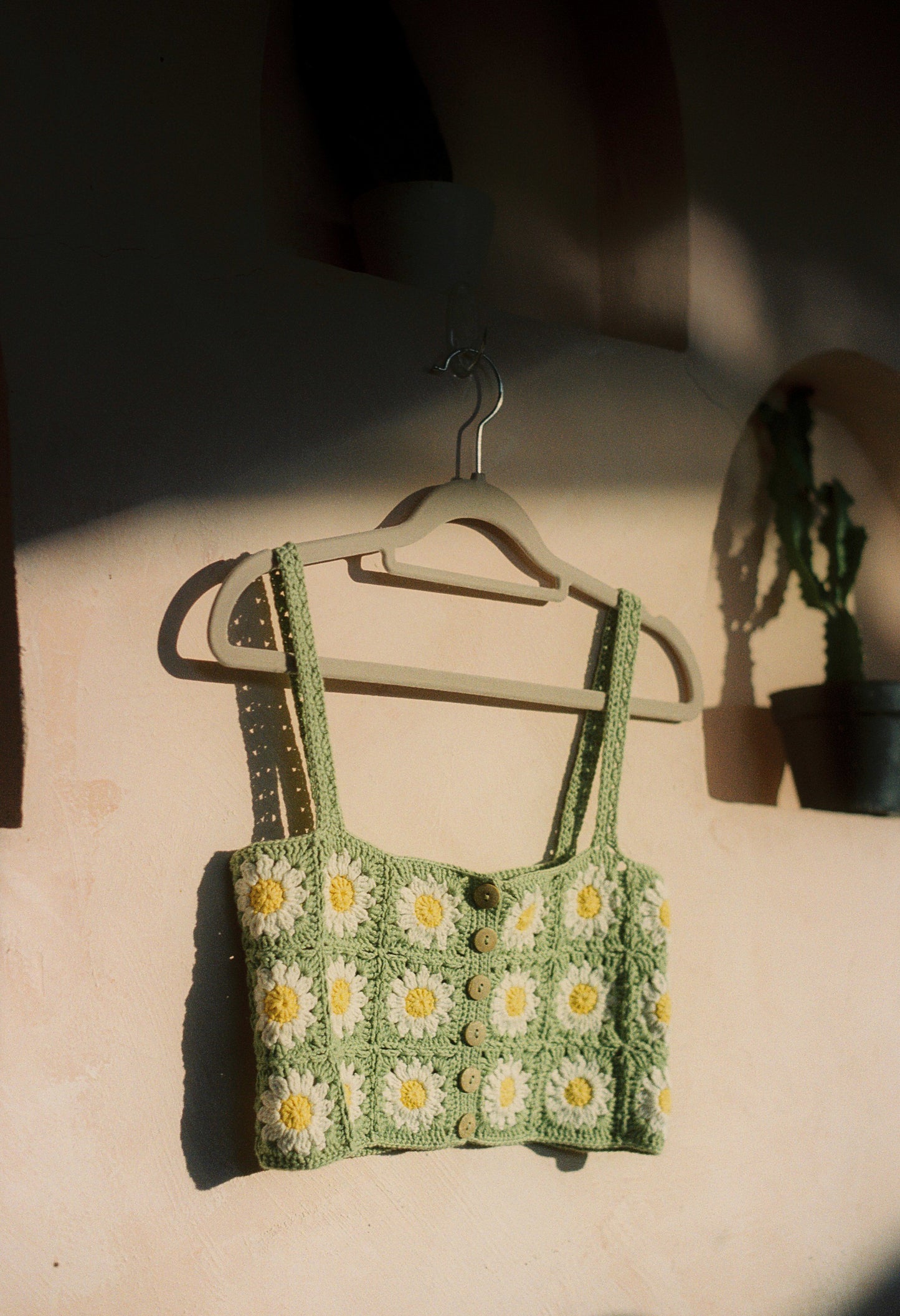 Flynn Box Cut Top - Daisy